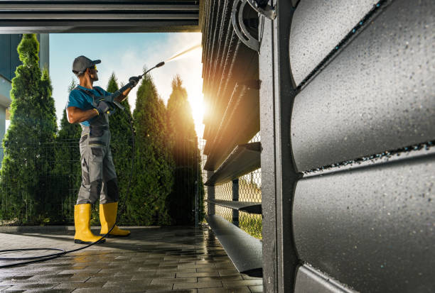 Best Roof Washing  in East Peoria, IL